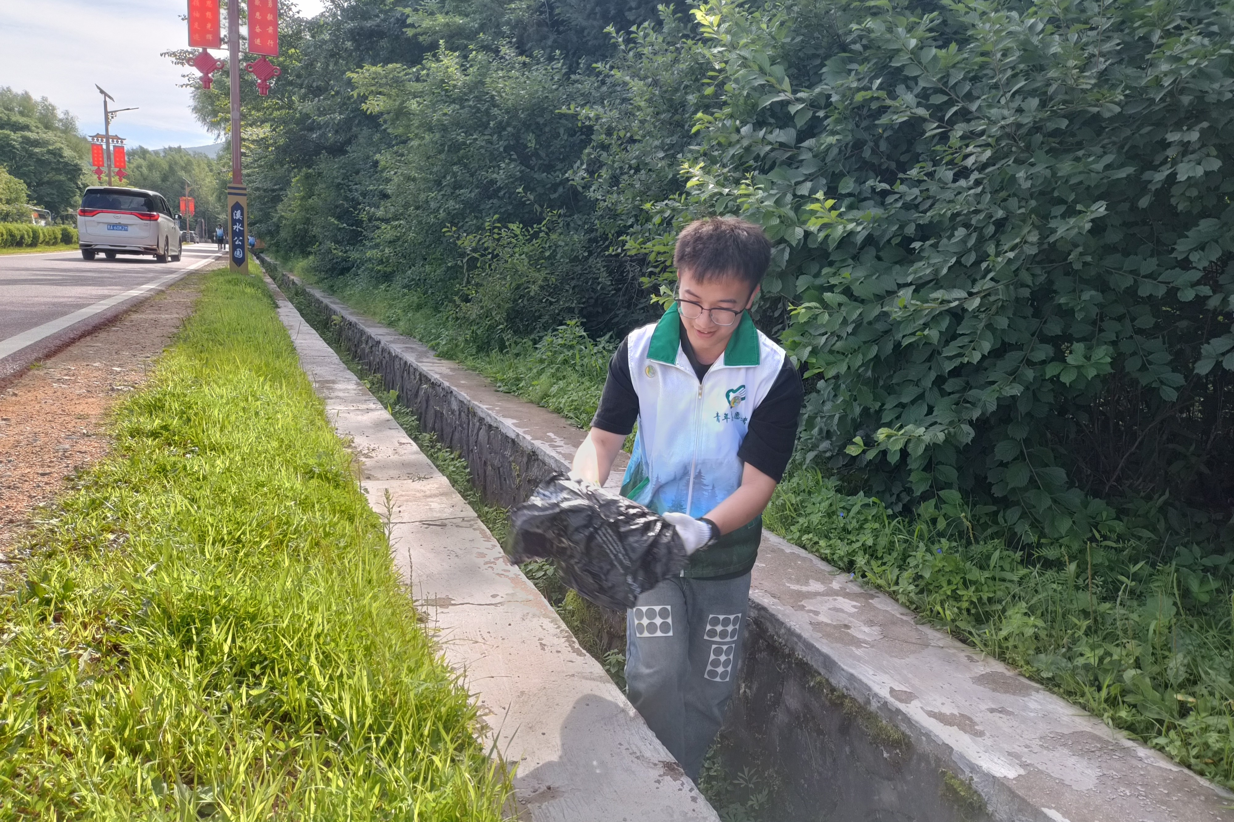 8.6-旅游景区-环境保护.jpg